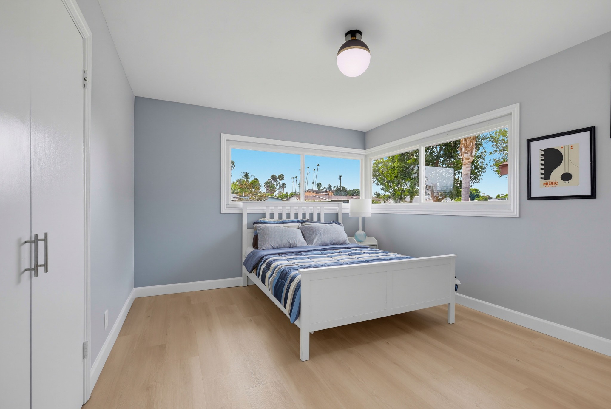 Virtual tour photo 38 of 69 for 11531 Desmond St