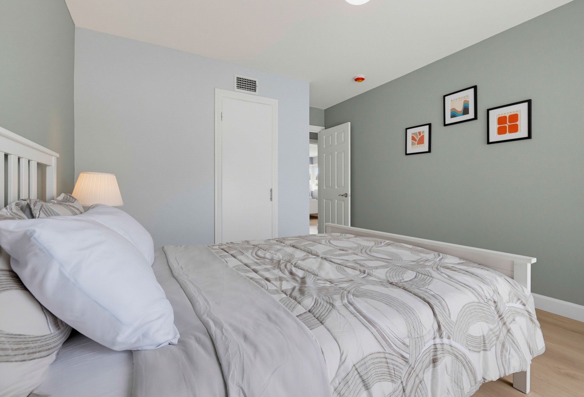 Virtual tour photo 50 of 69 for 11531 Desmond St