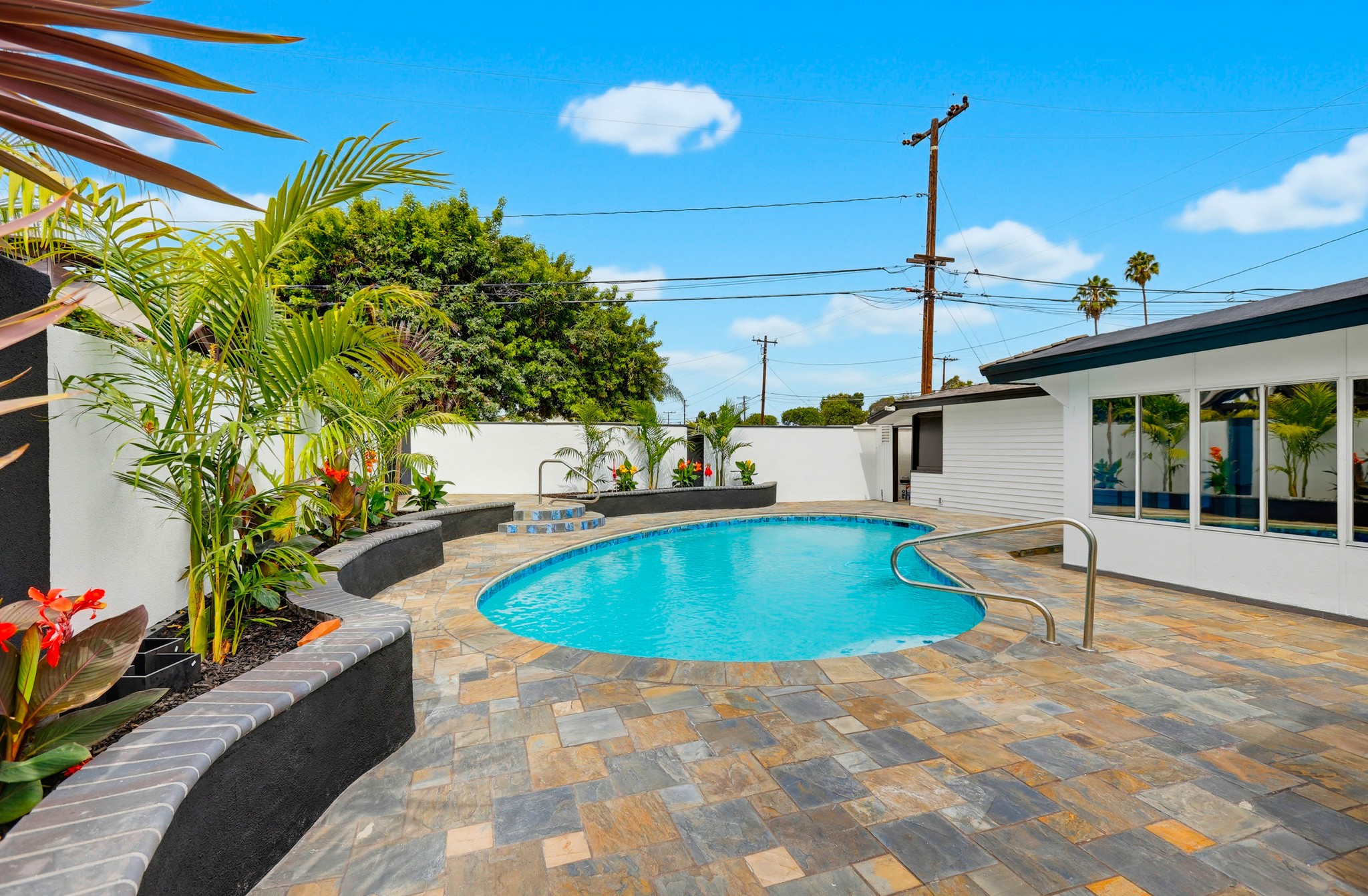 Virtual tour photo 55 of 69 for 11531 Desmond St
