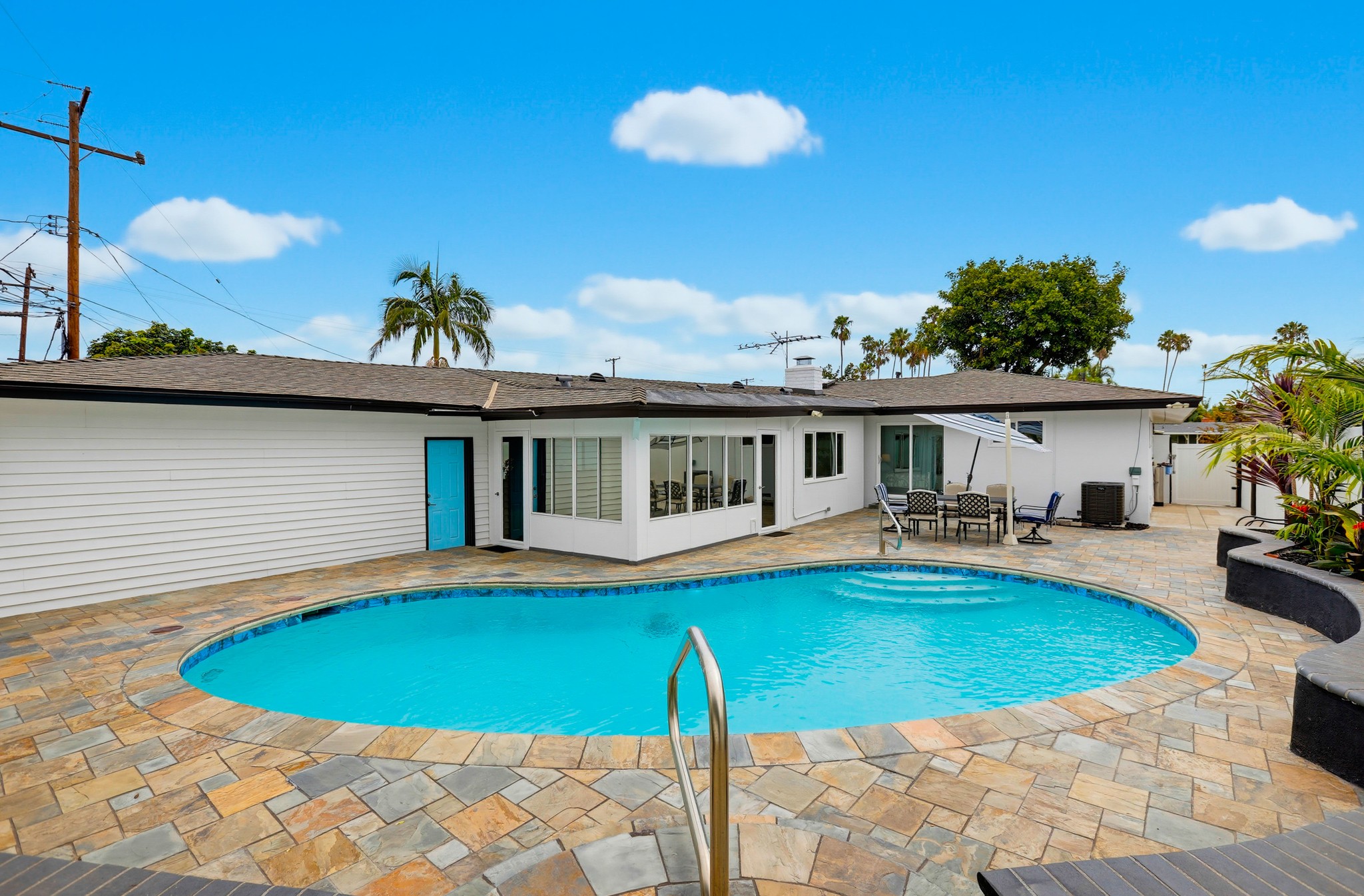 Virtual tour photo 59 of 69 for 11531 Desmond St