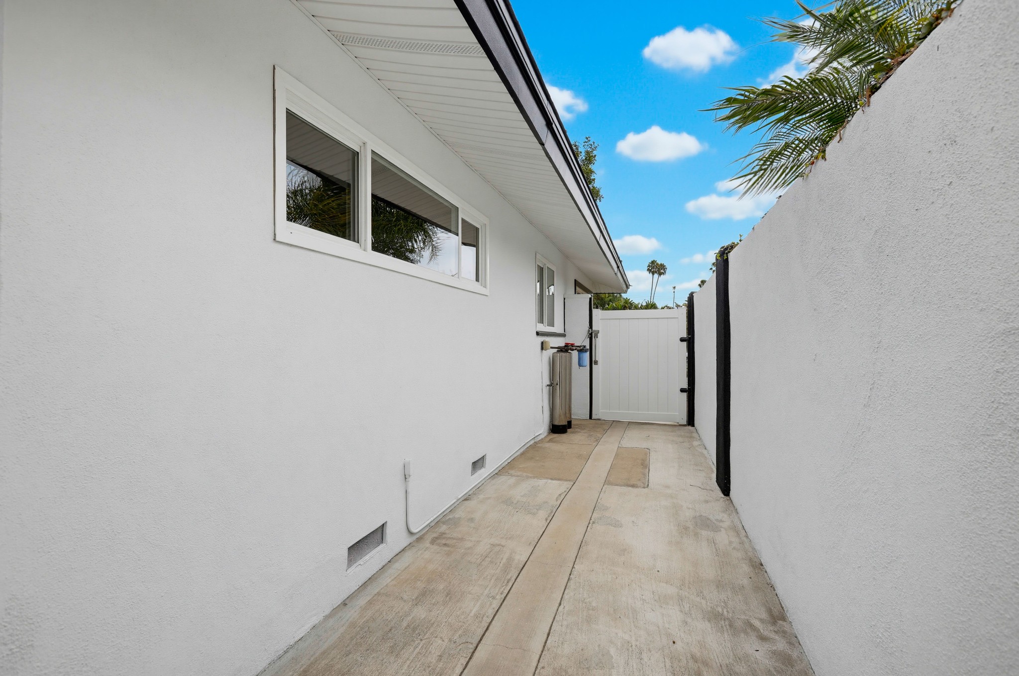 Virtual tour photo 64 of 69 for 11531 Desmond St