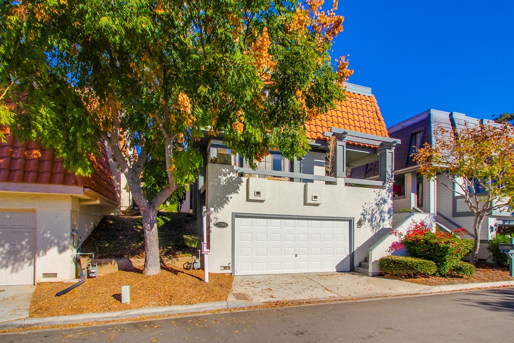 Virtual tour photo 1 of 42 for 11542 Madera Rosa Way
