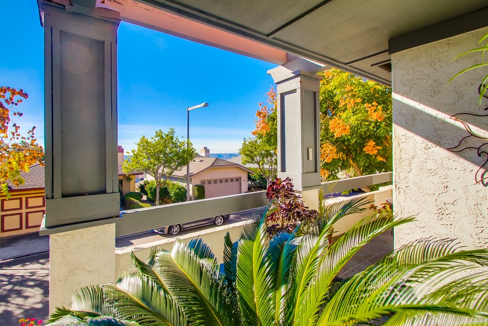 Virtual tour photo 7 of 42 for 11542 Madera Rosa Way
