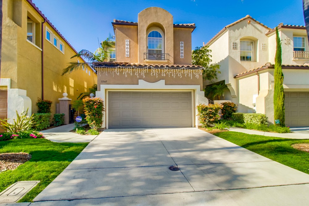Virtual tour photo 3 of 43 for 11547 Miro Cir