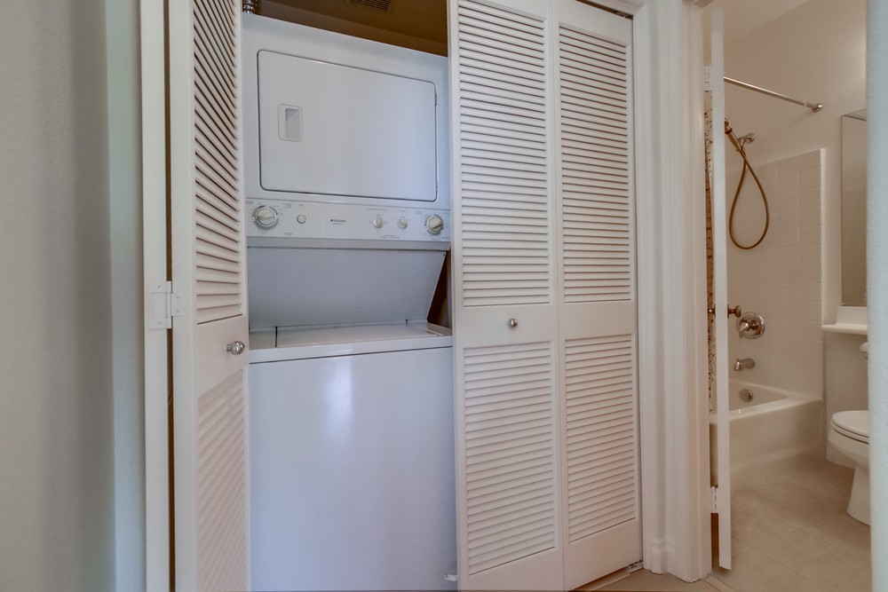 Virtual tour photo 20 of 27 for 11578 Miro Cir