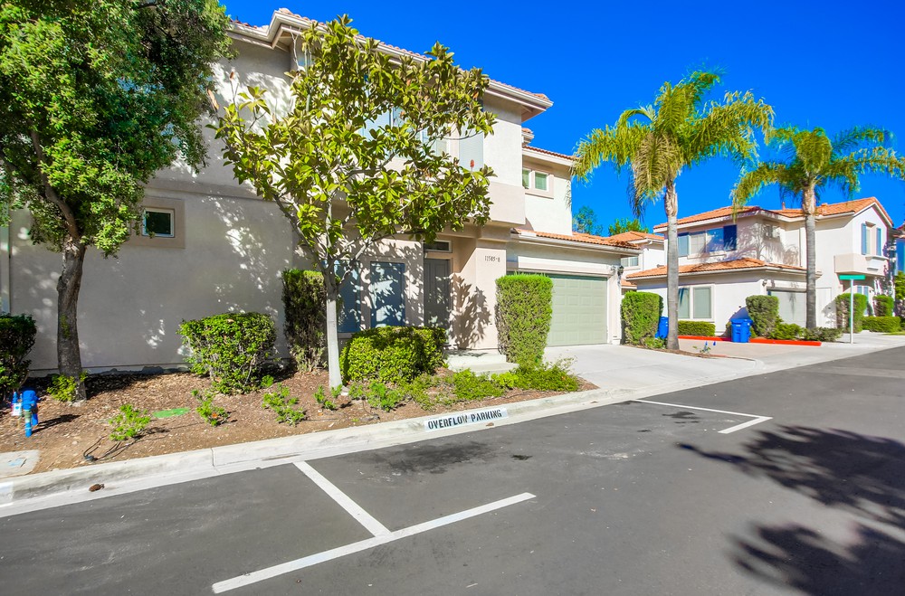 Virtual tour photo 3 of 56 for 11585 Compass Point Dr N