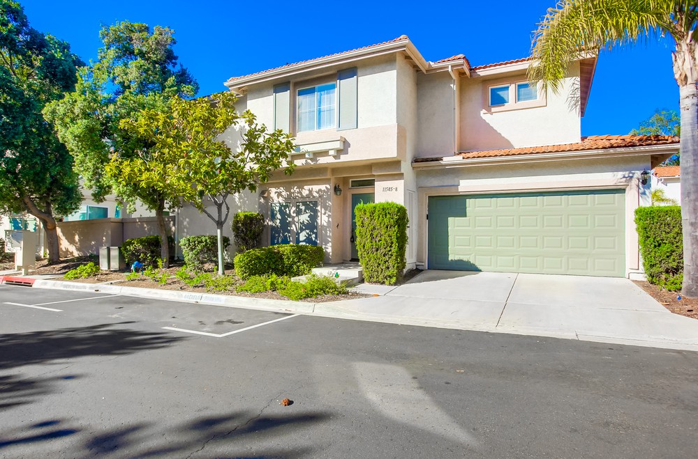 Virtual tour photo 4 of 56 for 11585 Compass Point Dr N