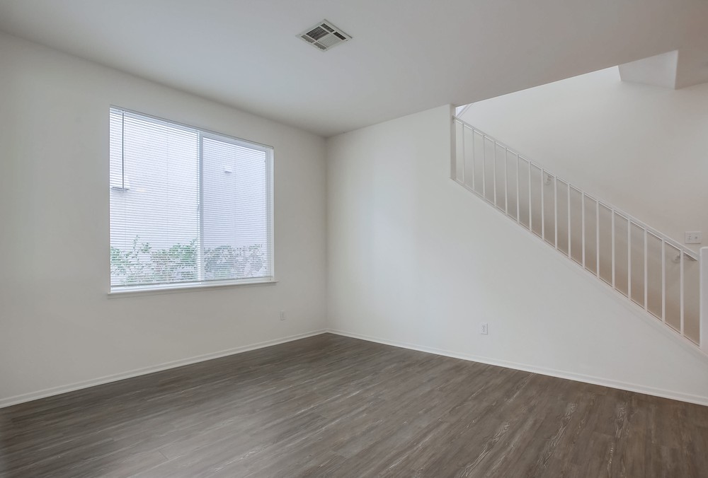 Virtual tour photo 9 of 56 for 11585 Compass Point Dr N