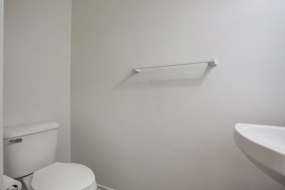 Virtual tour photo 23 of 56 for 11585 Compass Point Dr N
