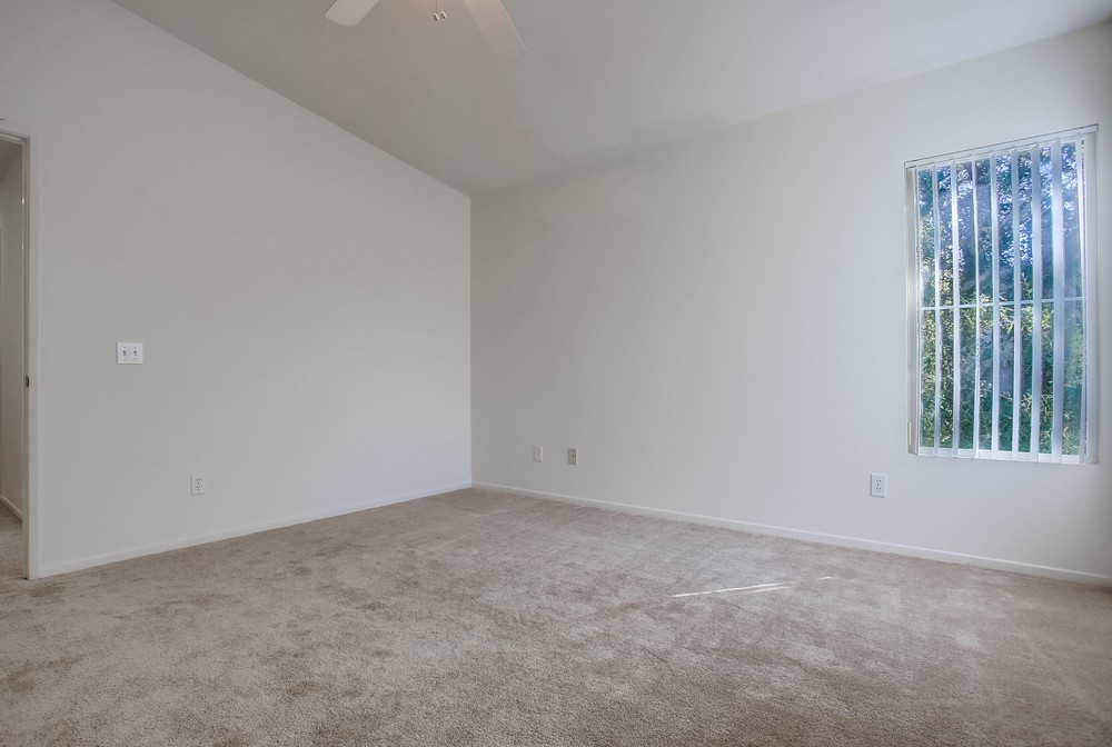 Virtual tour photo 27 of 56 for 11585 Compass Point Dr N