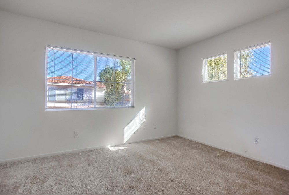 Virtual tour photo 35 of 56 for 11585 Compass Point Dr N