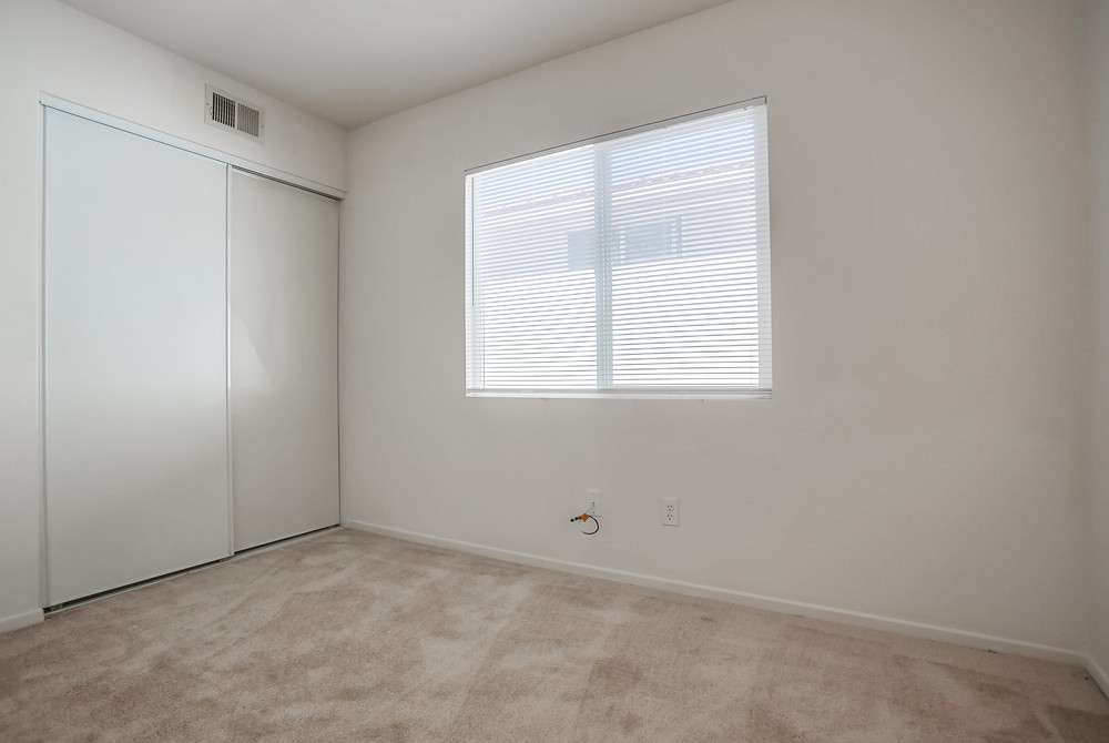 Virtual tour photo 44 of 56 for 11585 Compass Point Dr N