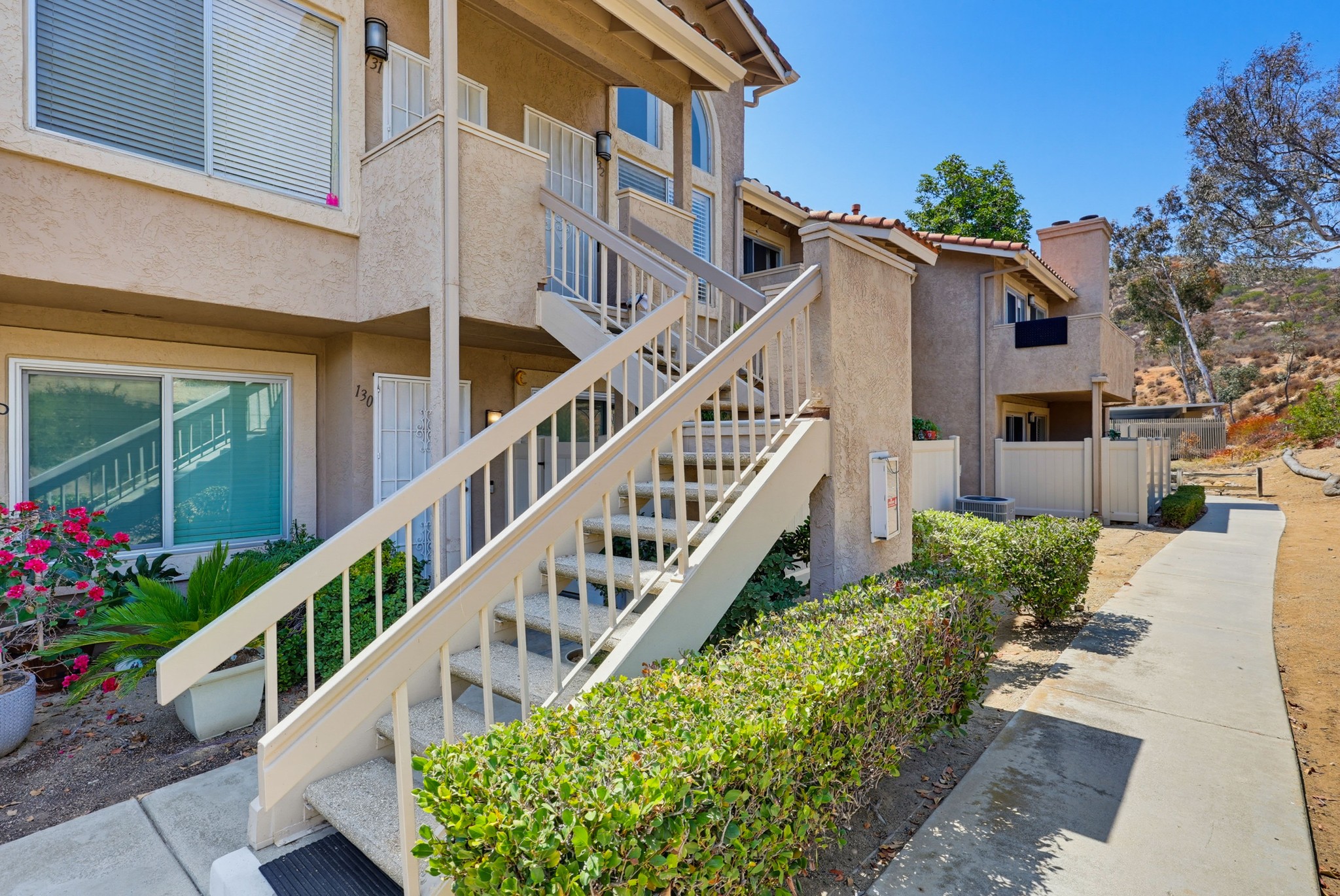 Virtual tour photo 5 of 49 for 11586 Fury Ln Unit 132