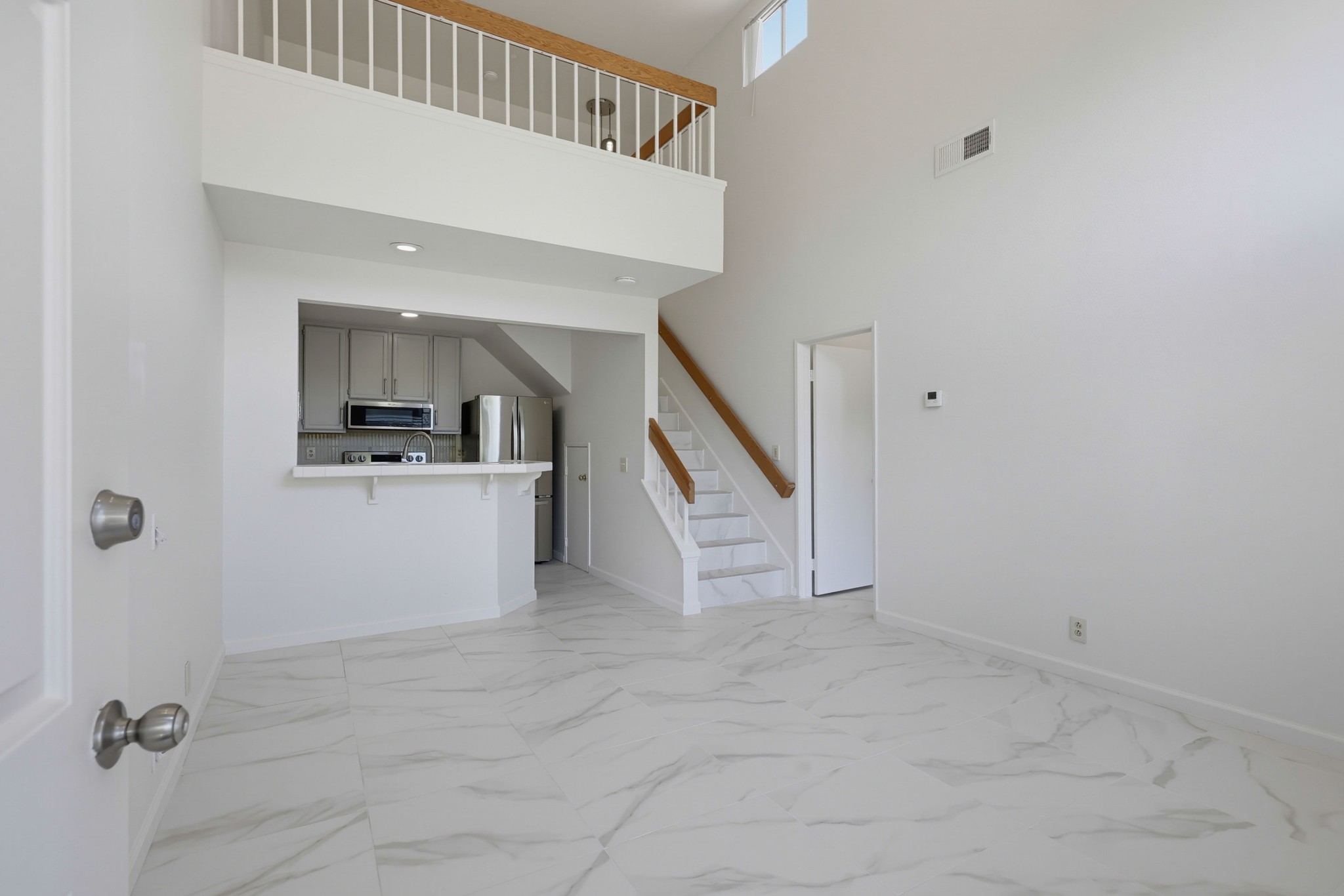 Virtual tour photo 7 of 49 for 11586 Fury Ln Unit 132