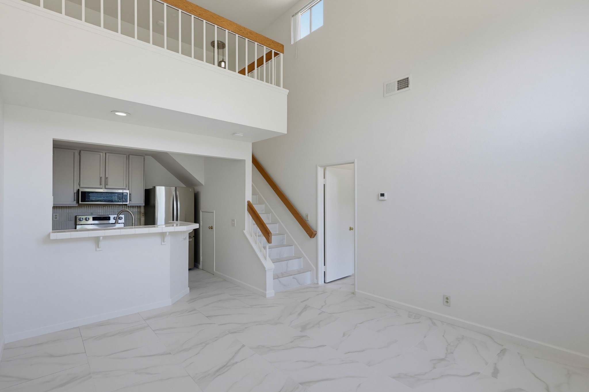 Virtual tour photo 10 of 49 for 11586 Fury Ln Unit 132