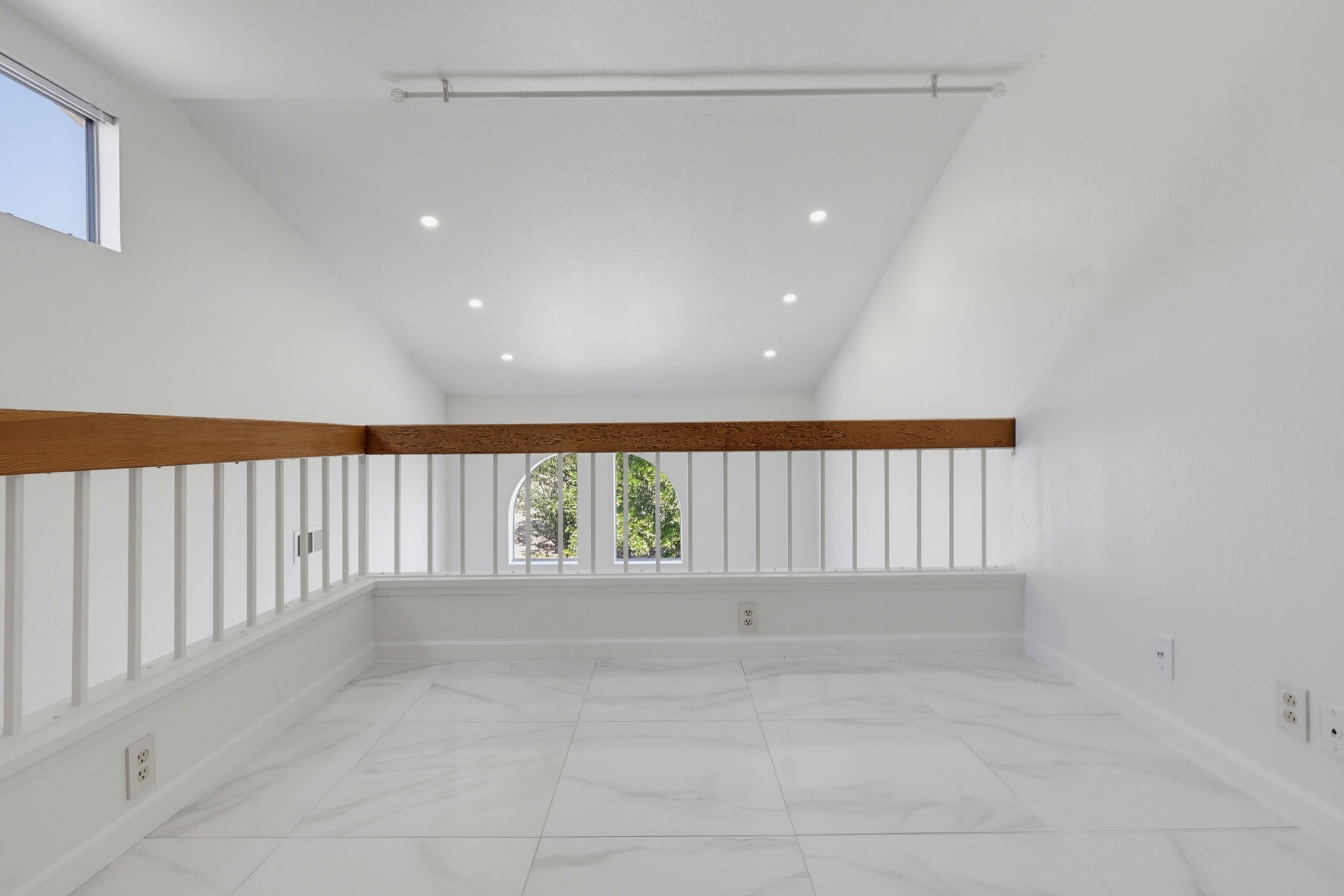 Virtual tour photo 23 of 49 for 11586 Fury Ln Unit 132