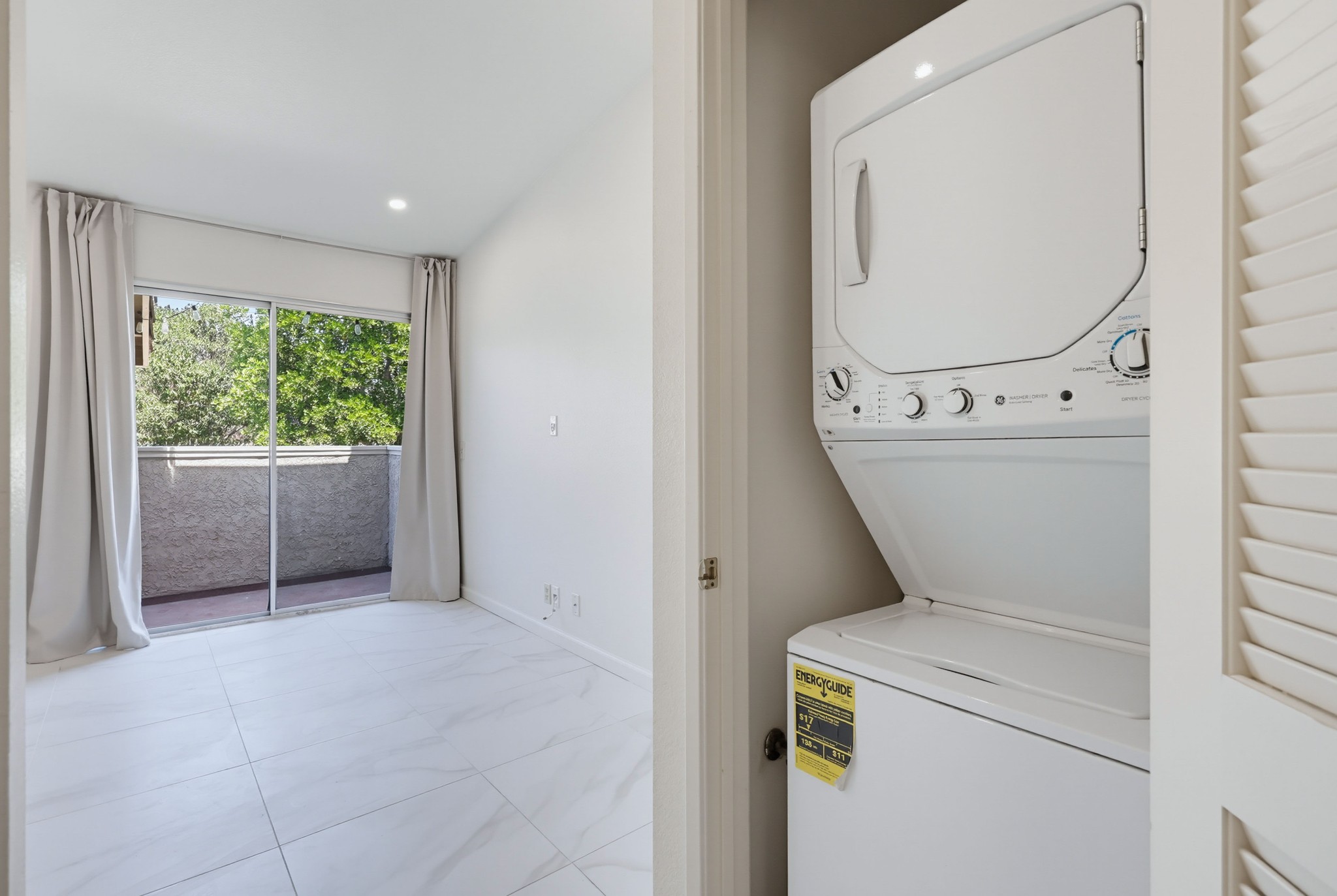 Virtual tour photo 32 of 49 for 11586 Fury Ln Unit 132