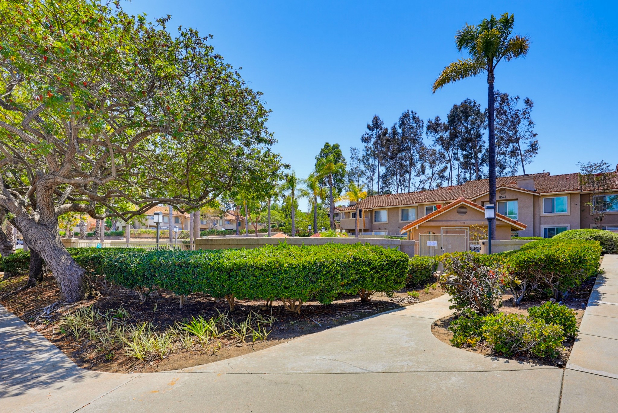 Virtual tour photo 47 of 49 for 11586 Fury Ln Unit 132