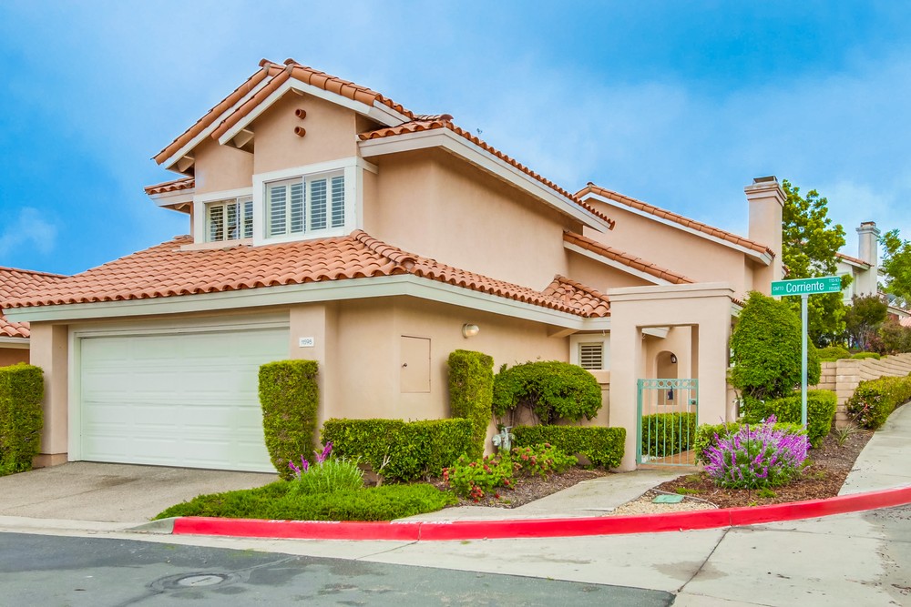 Virtual tour photo 3 of 39 for 11598 Caminito Corriente