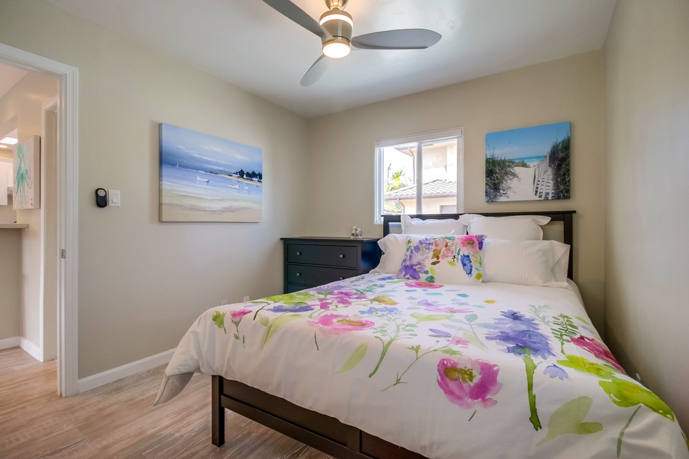 Virtual tour photo 16 of 37 for 1160 Felspar St