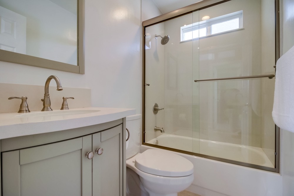 Virtual tour photo 17 of 37 for 1160 Felspar St