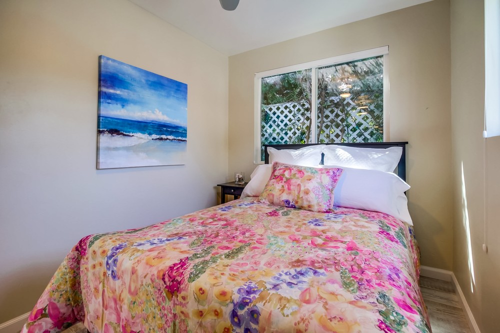 Virtual tour photo 23 of 37 for 1160 Felspar St
