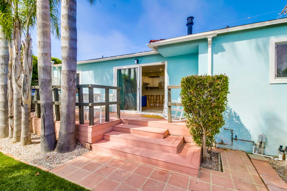 Virtual tour photo 32 of 37 for 1160 Felspar St