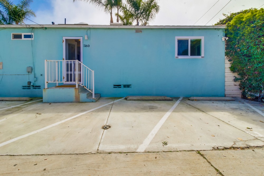 Virtual tour photo 36 of 37 for 1160 Felspar St