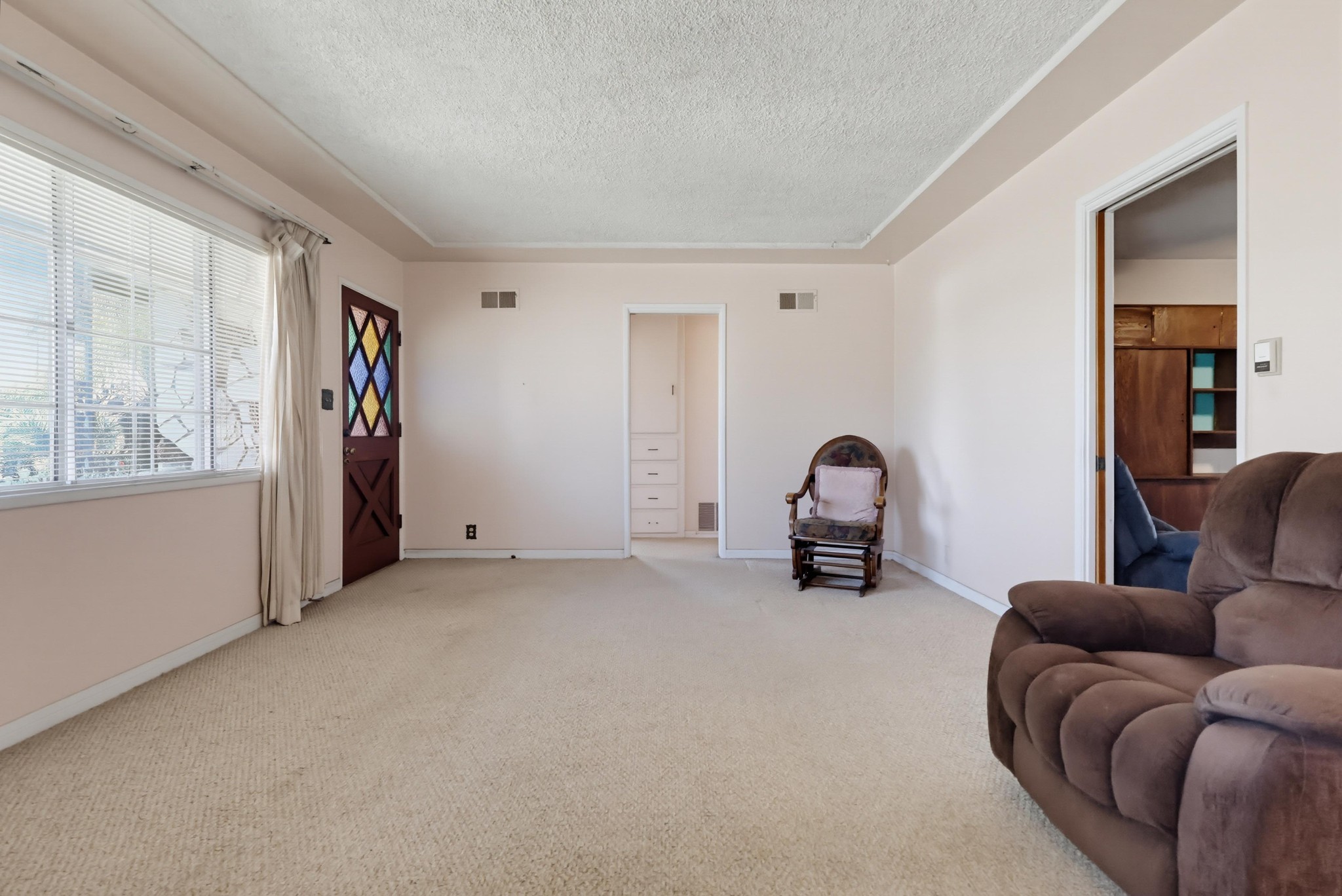 Virtual tour photo 11 of 60 for 11604 Everston St