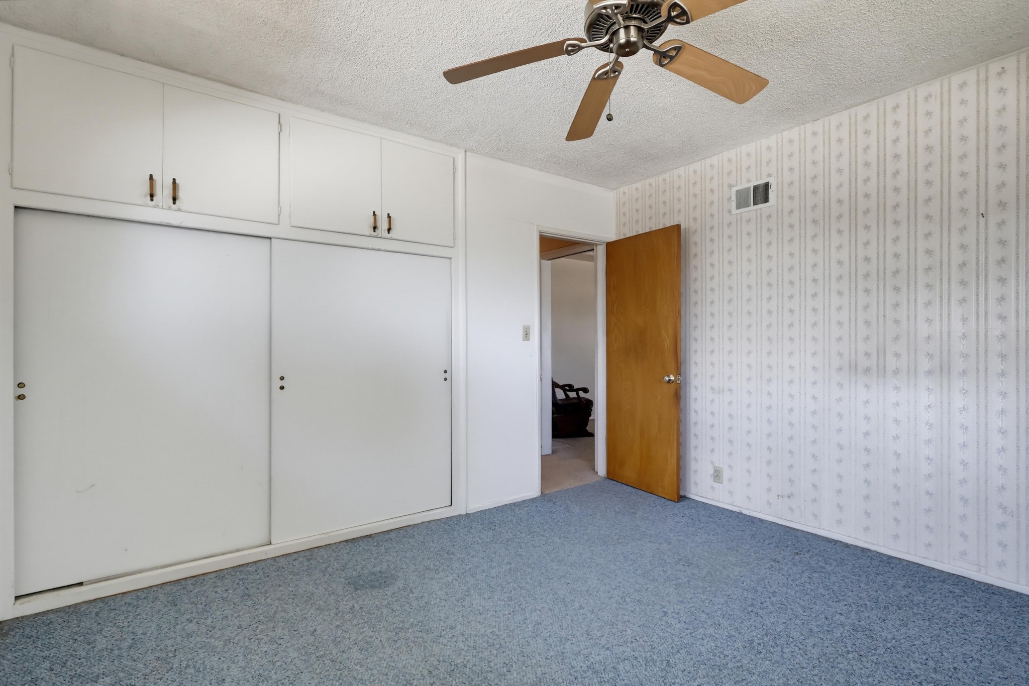 Virtual tour photo 31 of 60 for 11604 Everston St