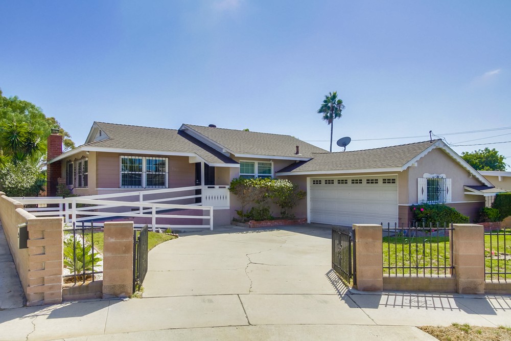Virtual tour photo 1 of 34 for 1161 Bollenbacher St
