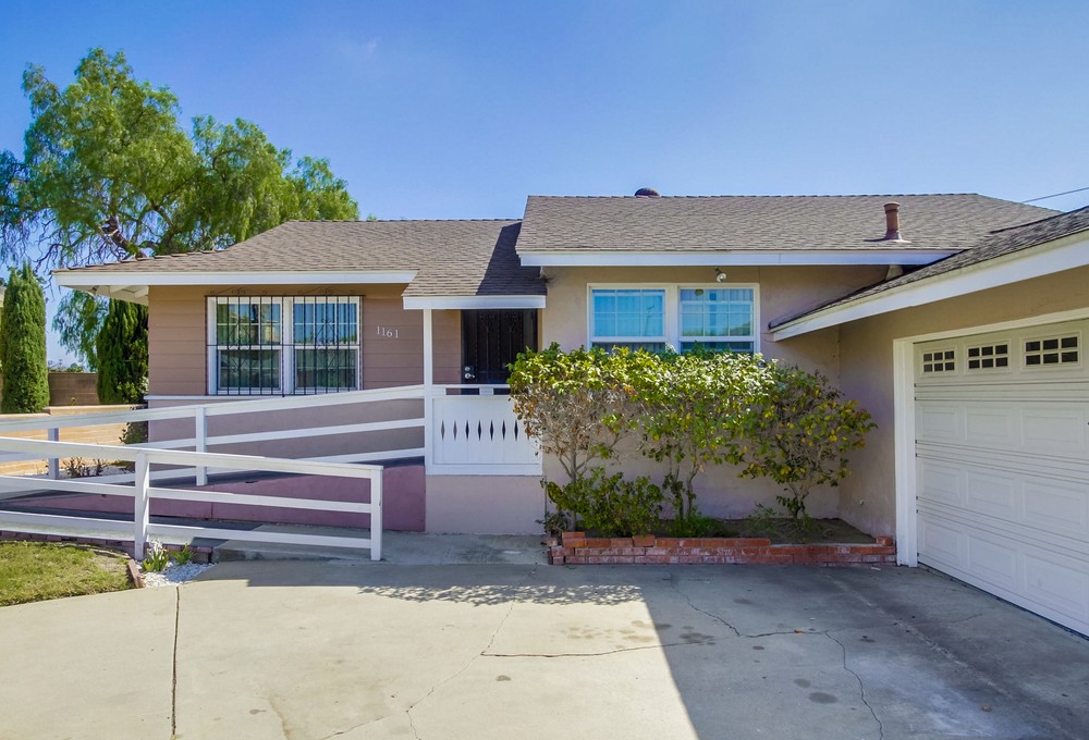 Virtual tour photo 4 of 34 for 1161 Bollenbacher St