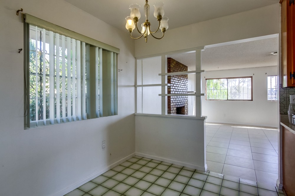 Virtual tour photo 14 of 34 for 1161 Bollenbacher St