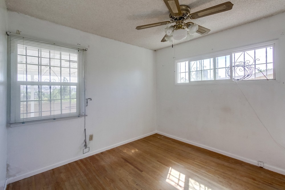Virtual tour photo 23 of 34 for 1161 Bollenbacher St
