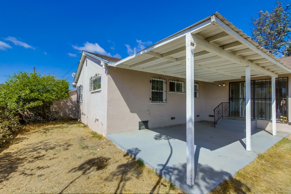 Virtual tour photo 29 of 34 for 1161 Bollenbacher St