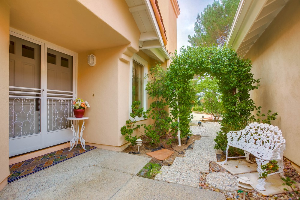Virtual tour photo 8 of 61 for 11613 Caminito Corriente