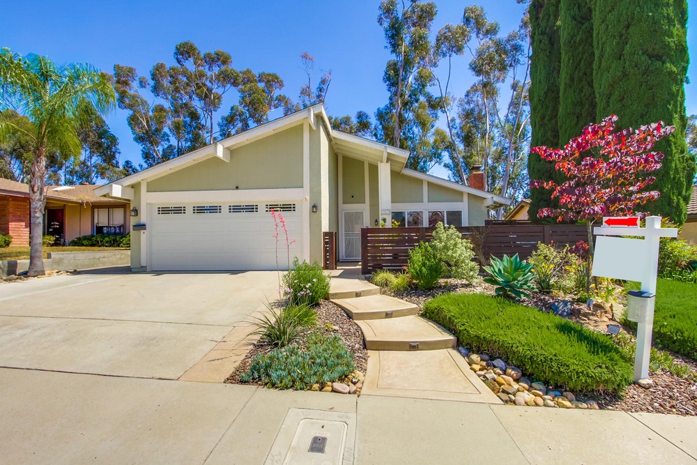 Virtual tour photo 3 of 69 for 11613 La Colina Rd