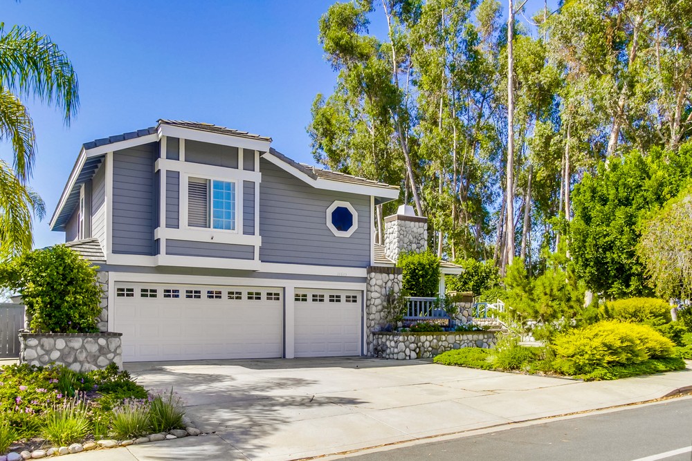 Virtual tour photo 3 of 49 for 11615 Timberlake Dr