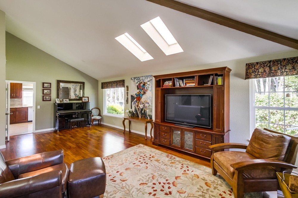 Virtual tour photo 11 of 49 for 11615 Timberlake Dr