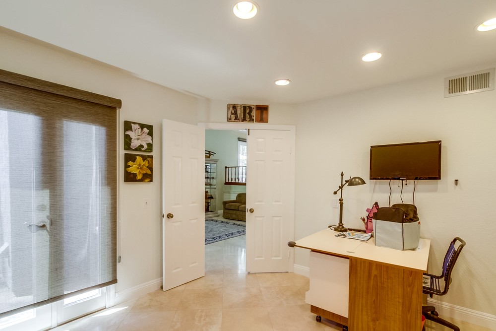 Virtual tour photo 25 of 49 for 11615 Timberlake Dr