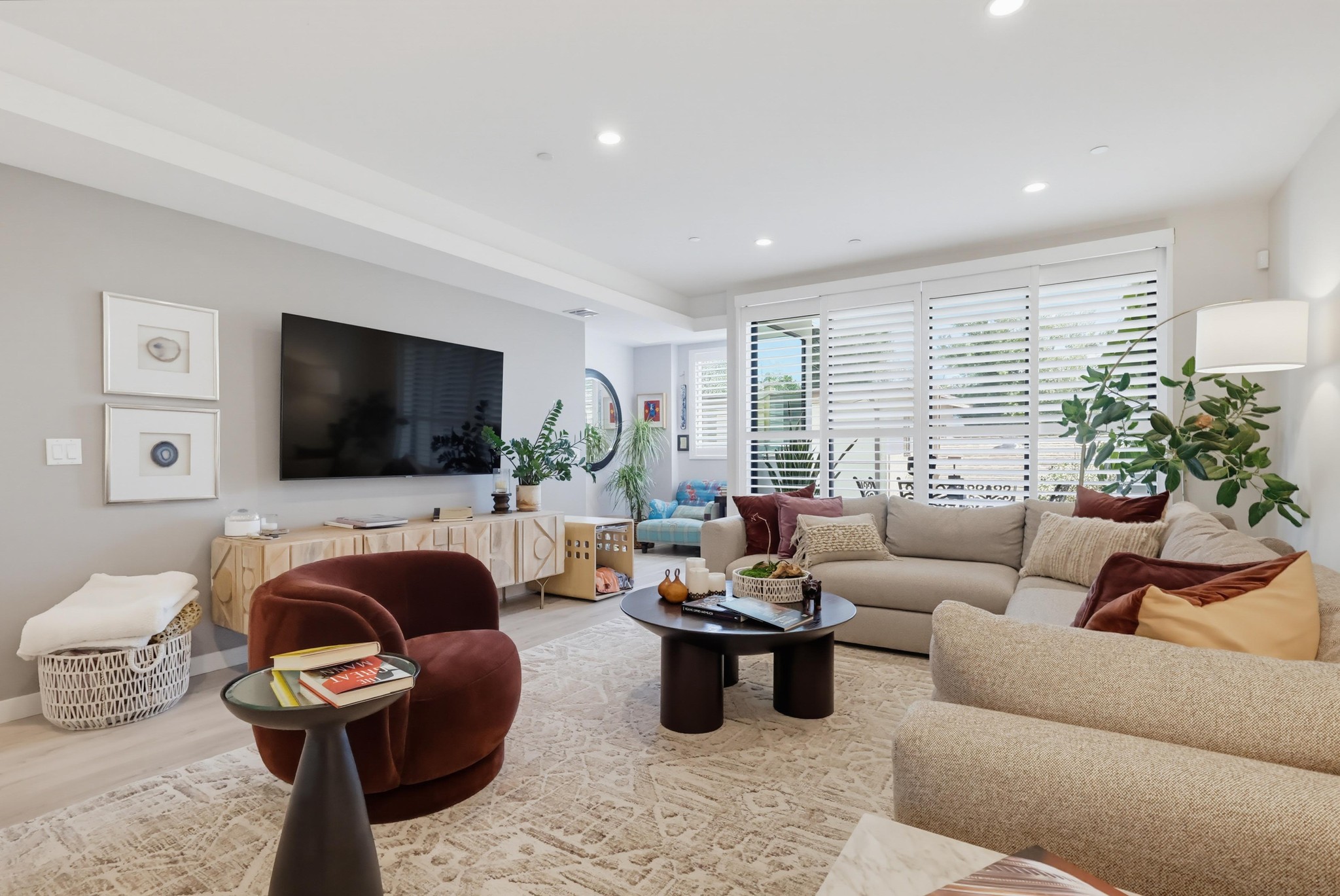 Virtual tour photo 21 of 88 for 11618 Colfax Mdw Ln