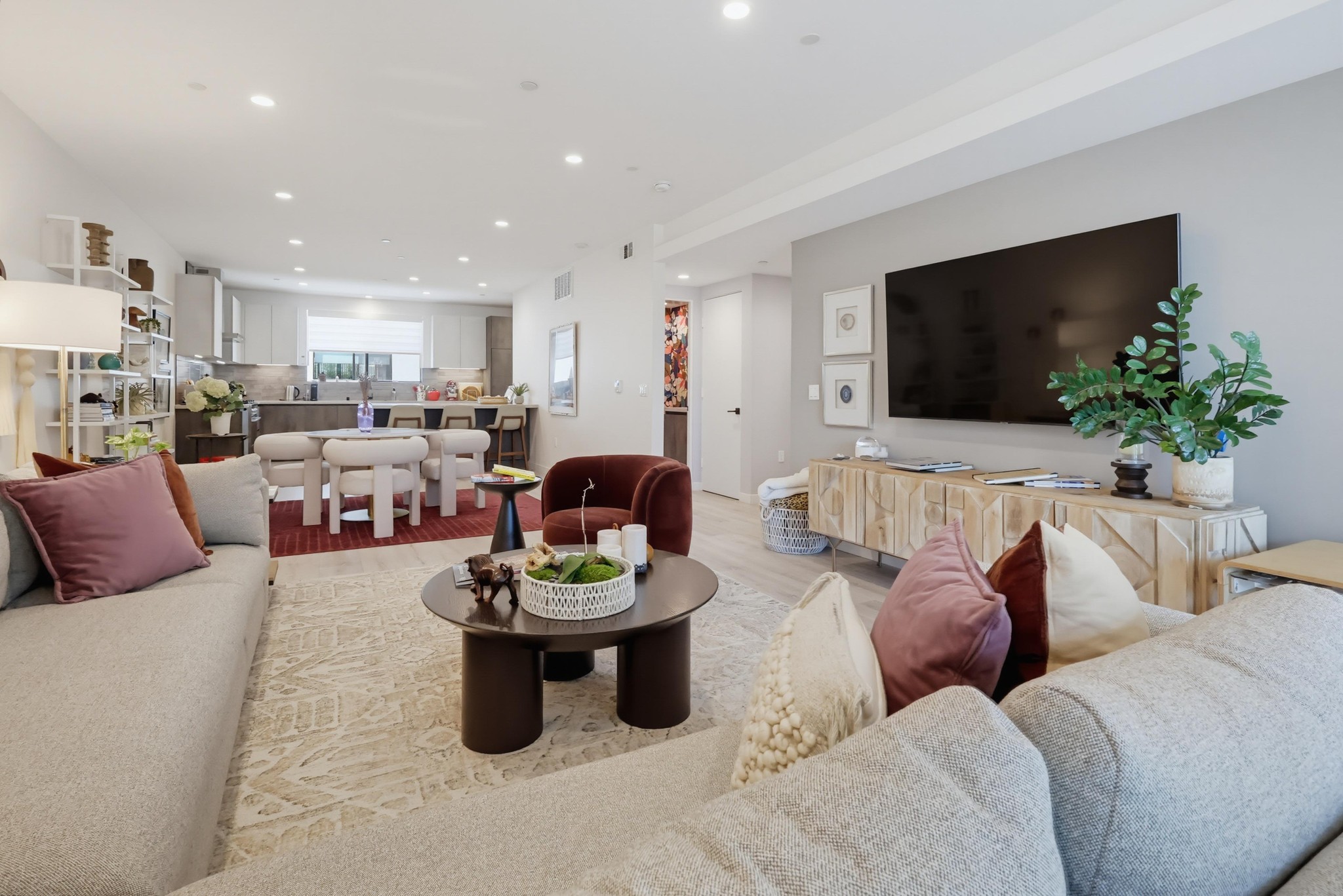 Virtual tour photo 24 of 88 for 11618 Colfax Mdw Ln