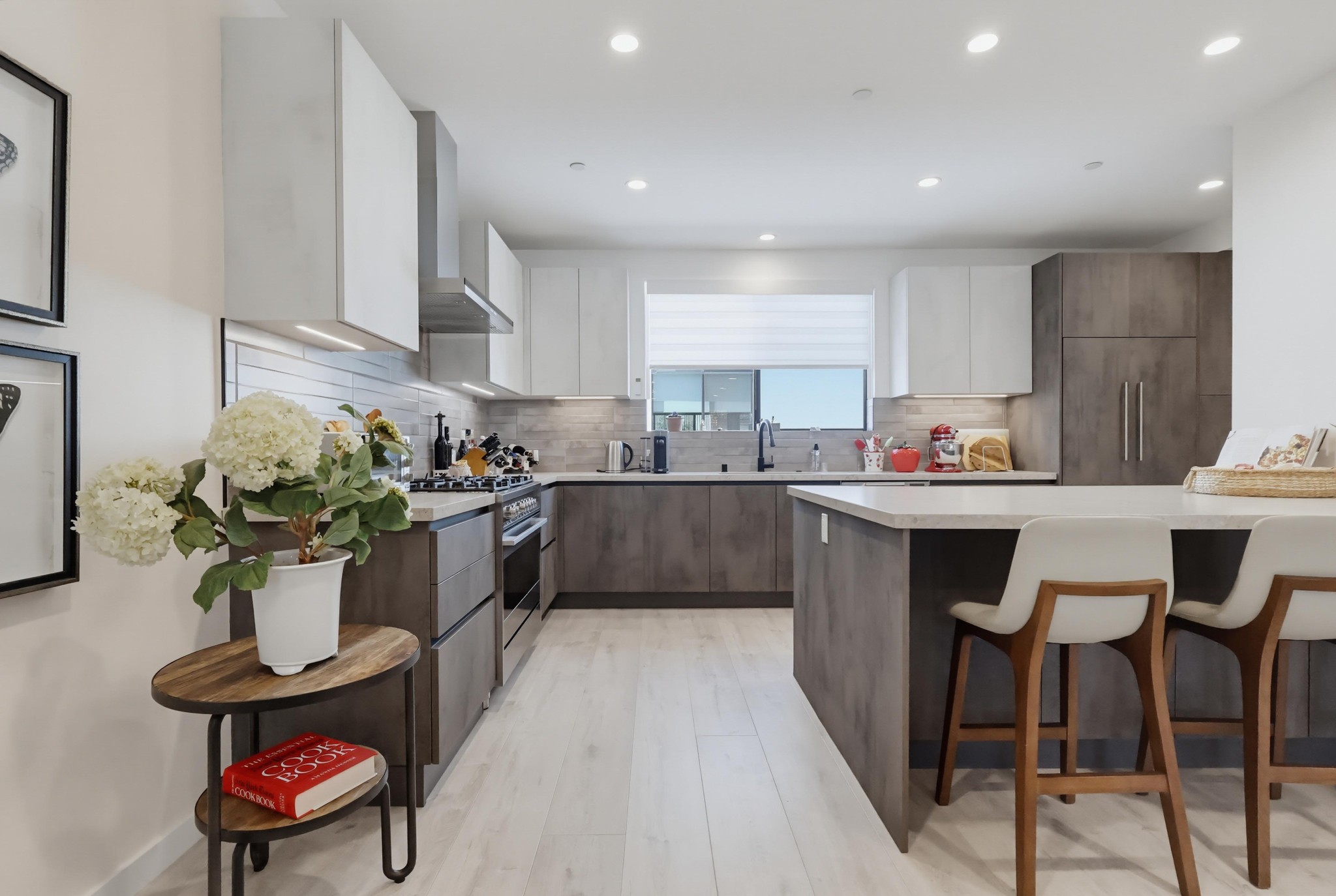 Virtual tour photo 30 of 88 for 11618 Colfax Mdw Ln