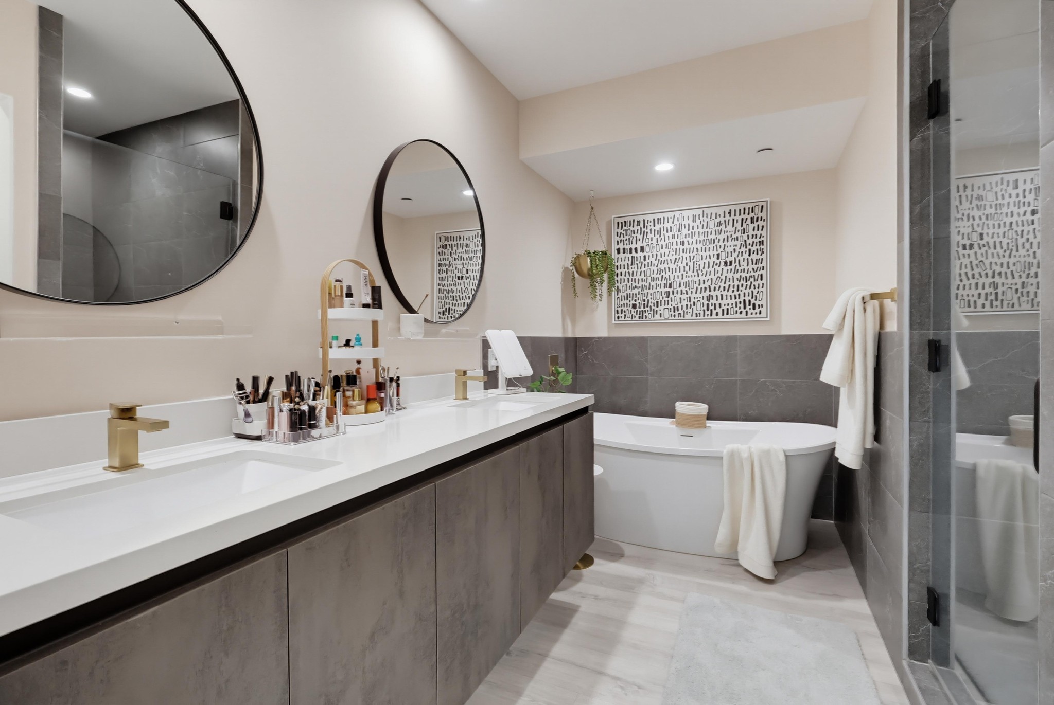 Virtual tour photo 47 of 88 for 11618 Colfax Mdw Ln