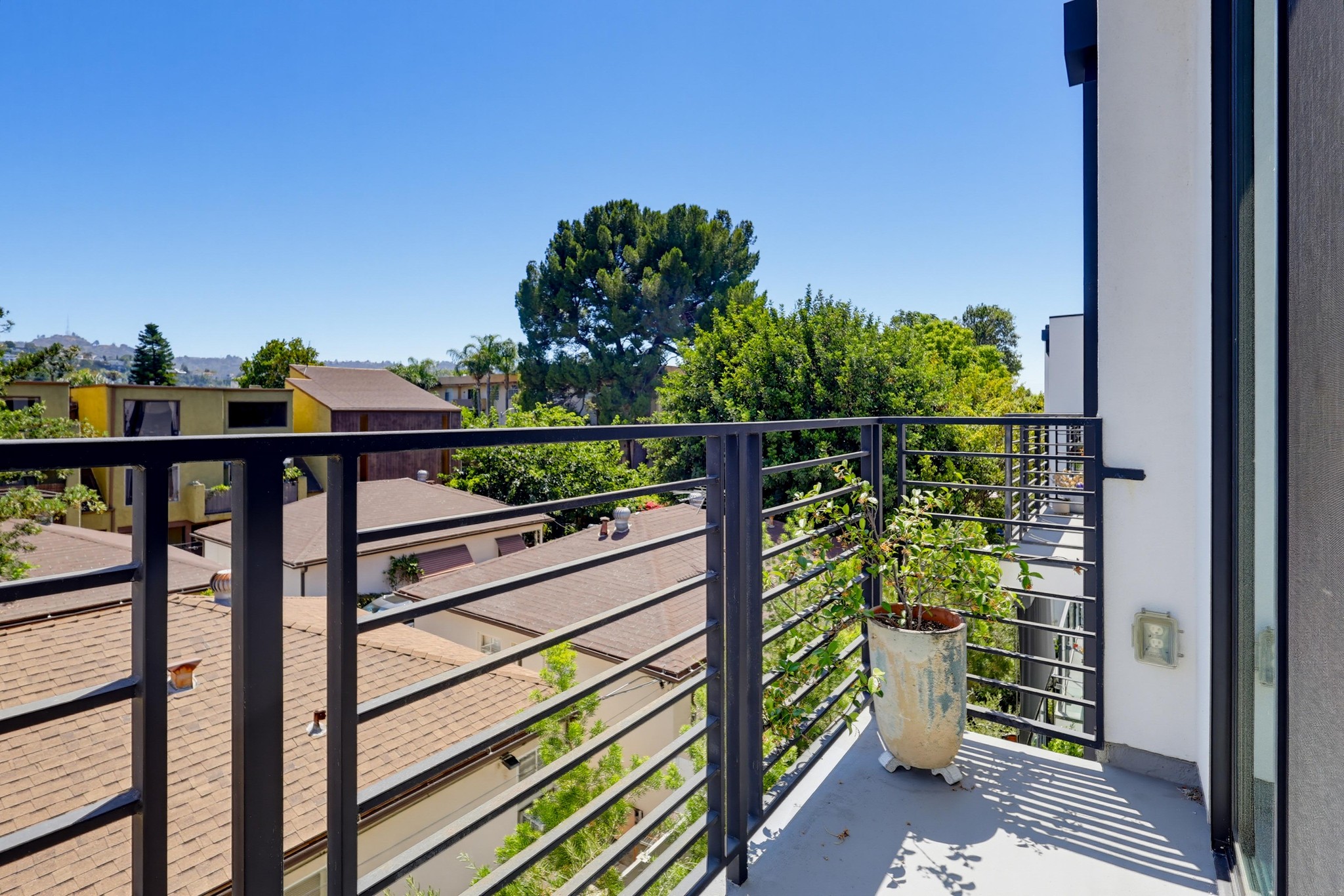 Virtual tour photo 57 of 88 for 11618 Colfax Mdw Ln