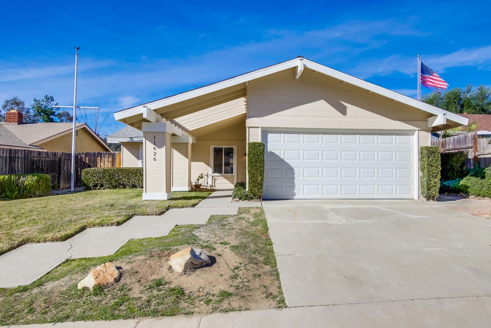 Virtual tour photo 1 of 37 for 11626 La Colina Rd
