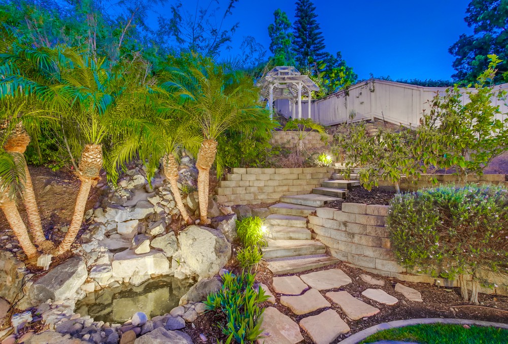 Virtual tour photo 13 of 78 for 11627 Winding Ridge Dr