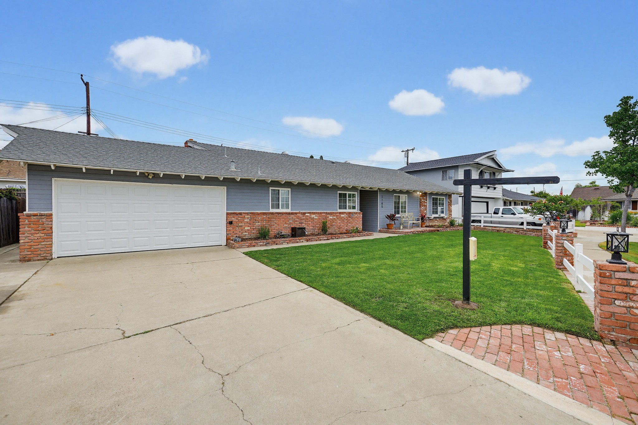 Virtual tour photo 6 of 66 for 1165 N Harding St