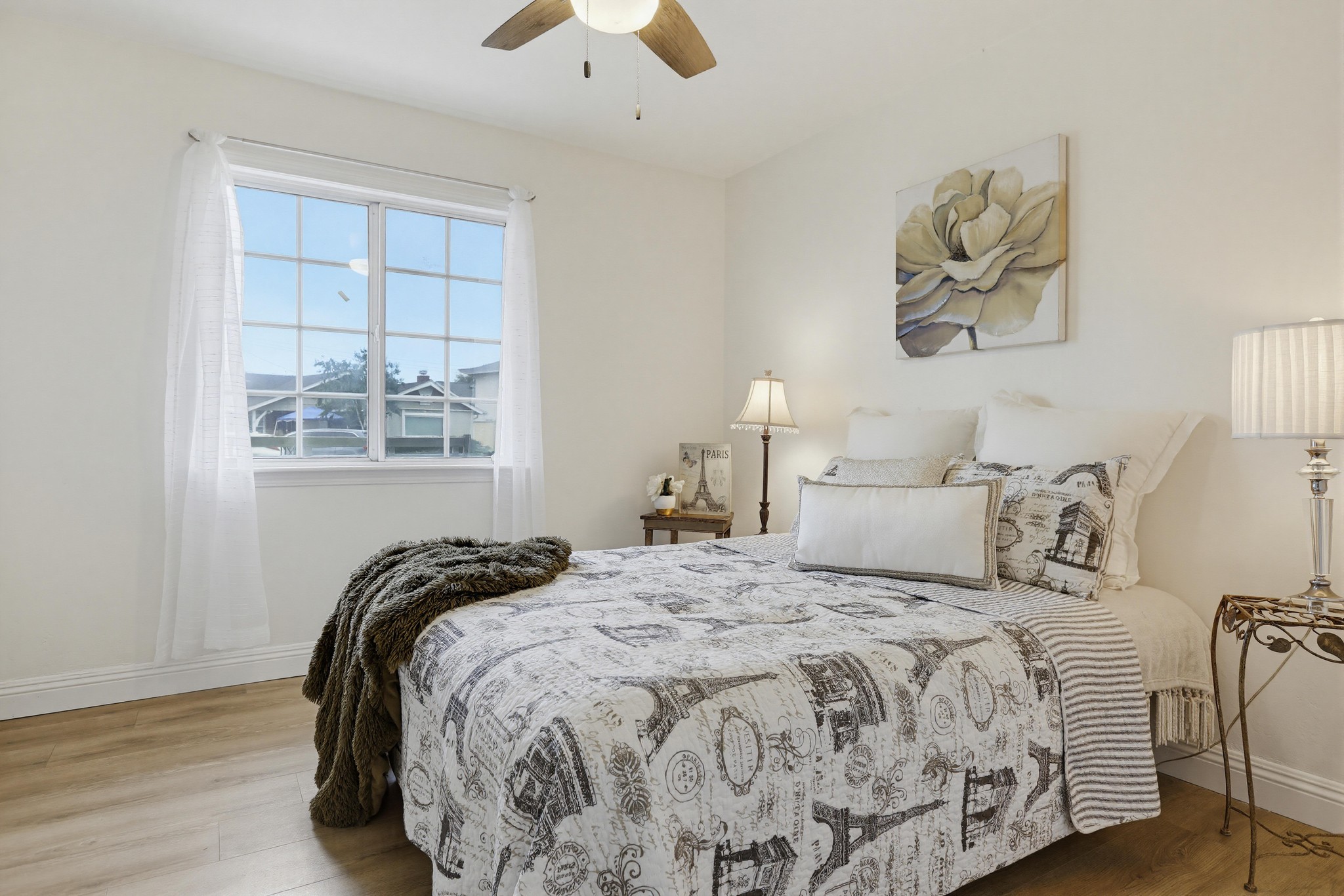 Virtual tour photo 32 of 66 for 1165 N Harding St