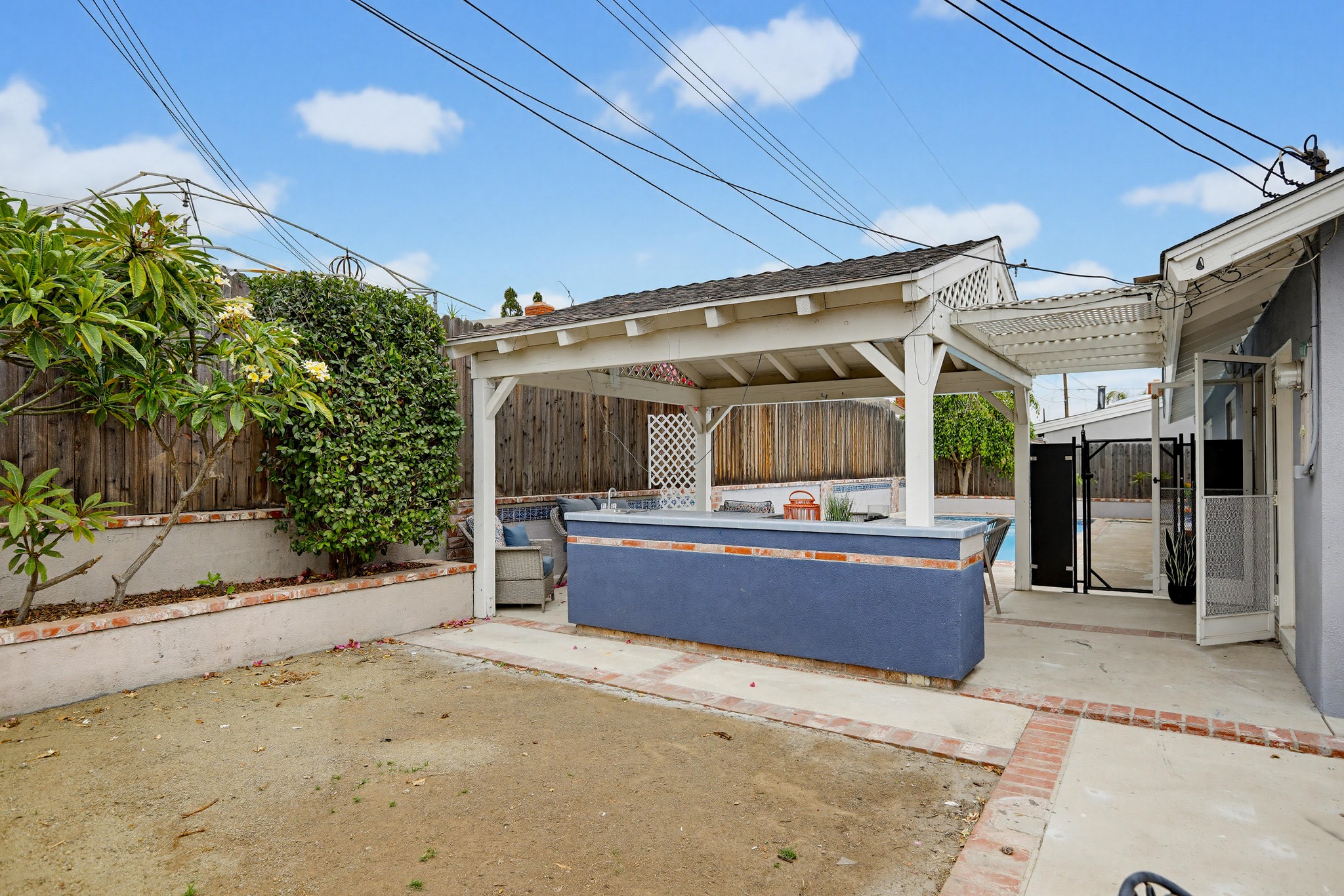 Virtual tour photo 64 of 66 for 1165 N Harding St